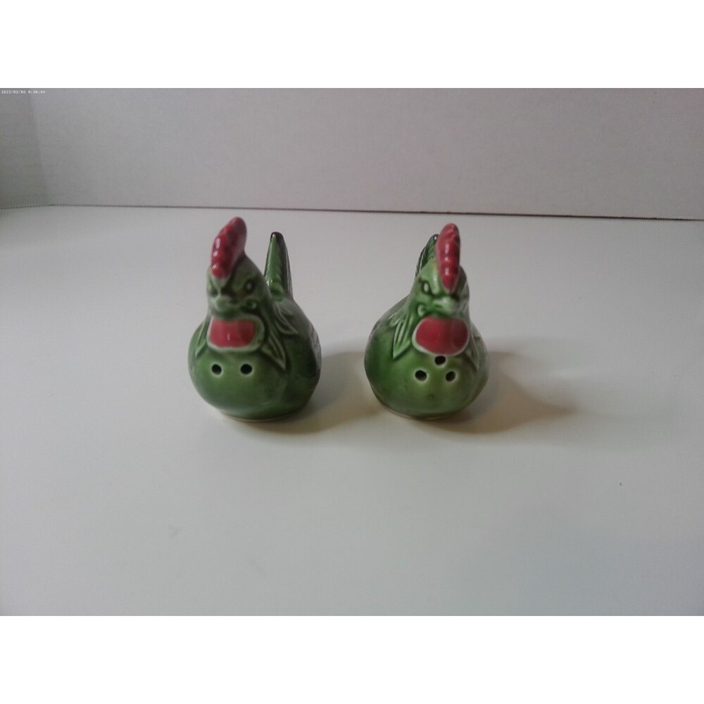 Chicken Salt And Pepper Shakers Vintage
